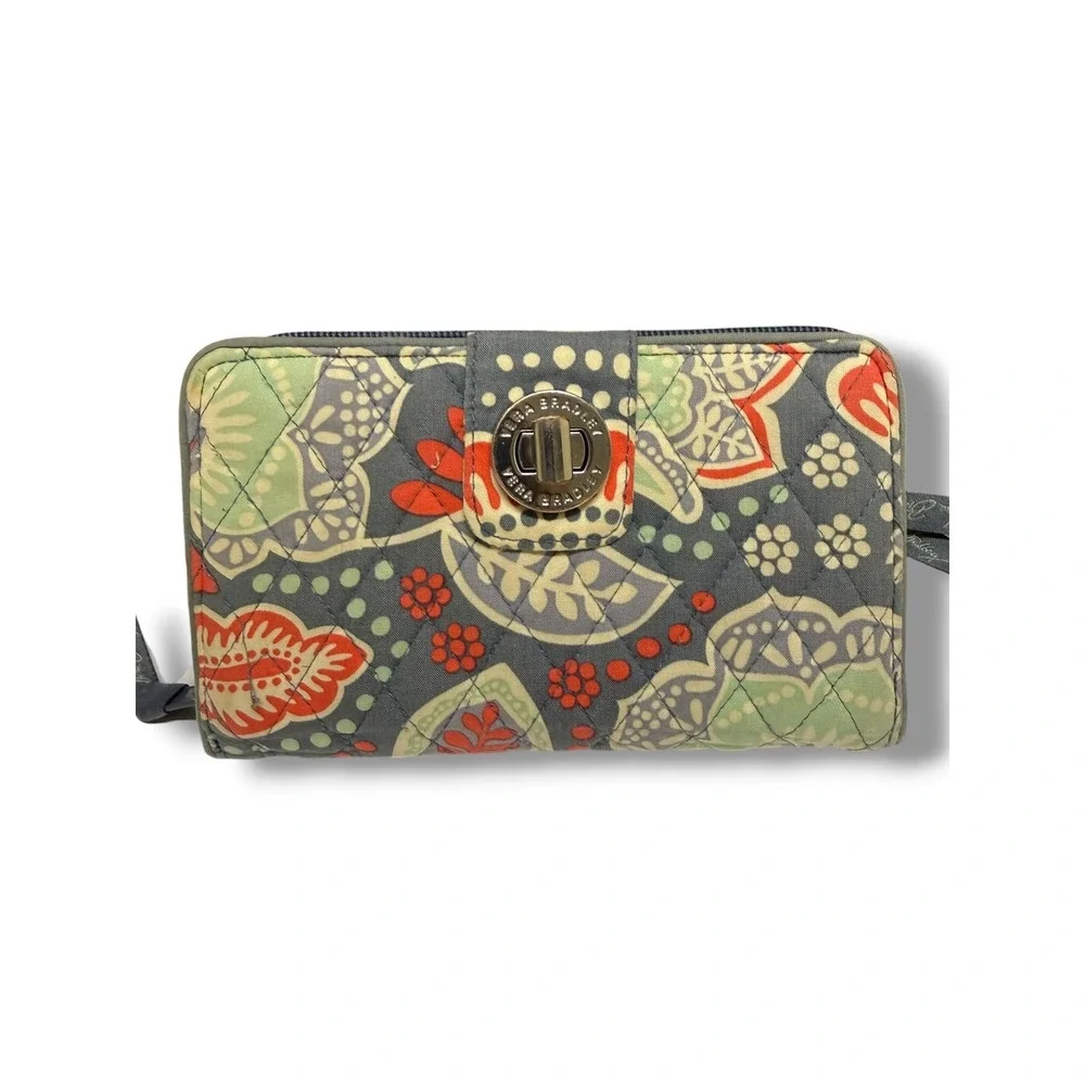 Vera Bradley Nomadic Floral Quilted Turnlock Wallet‎ Accordion Organizer Clutch